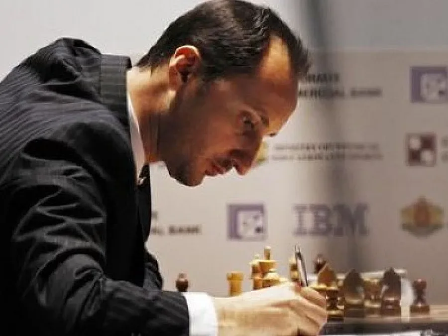 Топалов в битка за $100 000