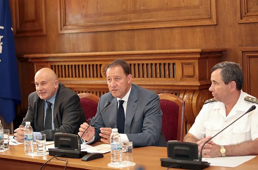 При Найденов: За над година само 87 напуснали армията