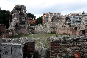 Правят съботник за Римските терми край морето 