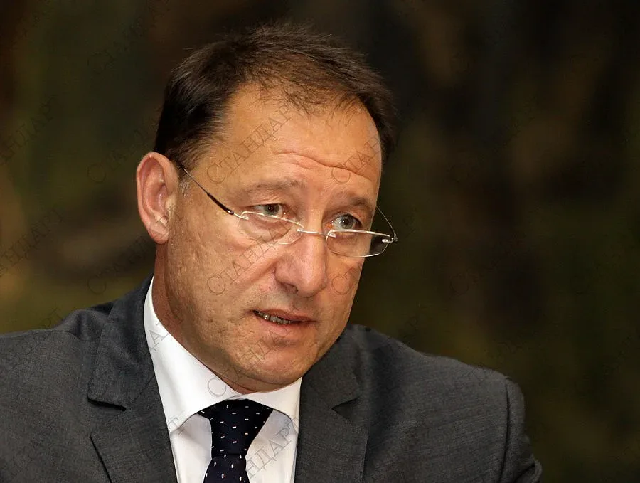 Найденов: Зад нас остава една трудна година