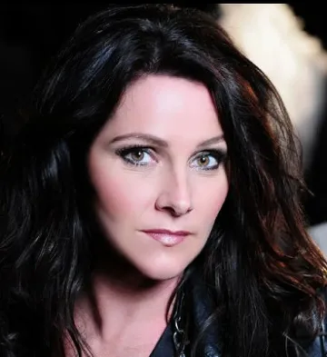 Джени от Ace of Base реши да почива на БГ-черноморието 