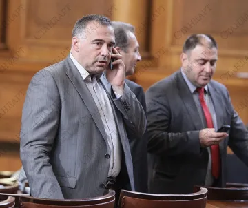 Кутев: Абсурдно е в оставка да правим актуализация