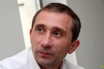 Двойникът на Путин акостира в Бургас 