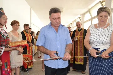 Отвори врати новият офис на здравната каса в Града на розите