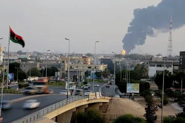 Франция и Великобритания евакуираха гражданите си от Либия