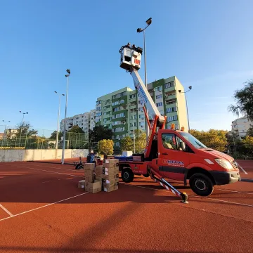 С LED-осветители се подменя осветлението в парк „Артилерийски“ в Стара Загора