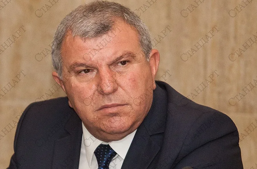 Греков: Без притеснения за "синия език" по животните