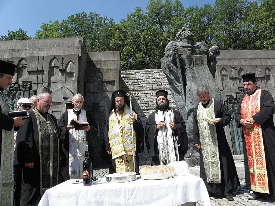 Дядо Серафим опя Самуиловите воини (ОБЗОР)