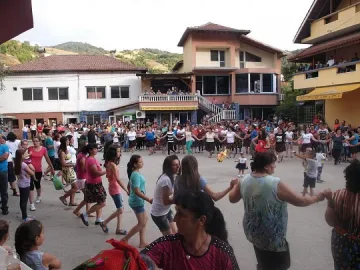 От хорото на полето – Рамазан байрам в Долно Осеново