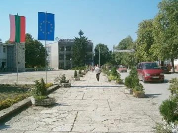 Кула ликува за Миков, във Видин го нападат