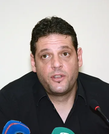 Гибона нападна Матей и Бербо