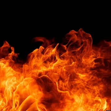 Остров Закинтос е в пламъци, пожар има и южно от Лариса