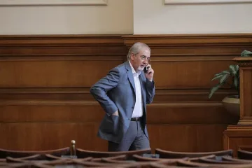 Седем места повече за ДПС в парламента