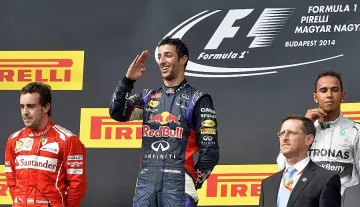 Даниел Рикиардо триумфира на Хунгароринг