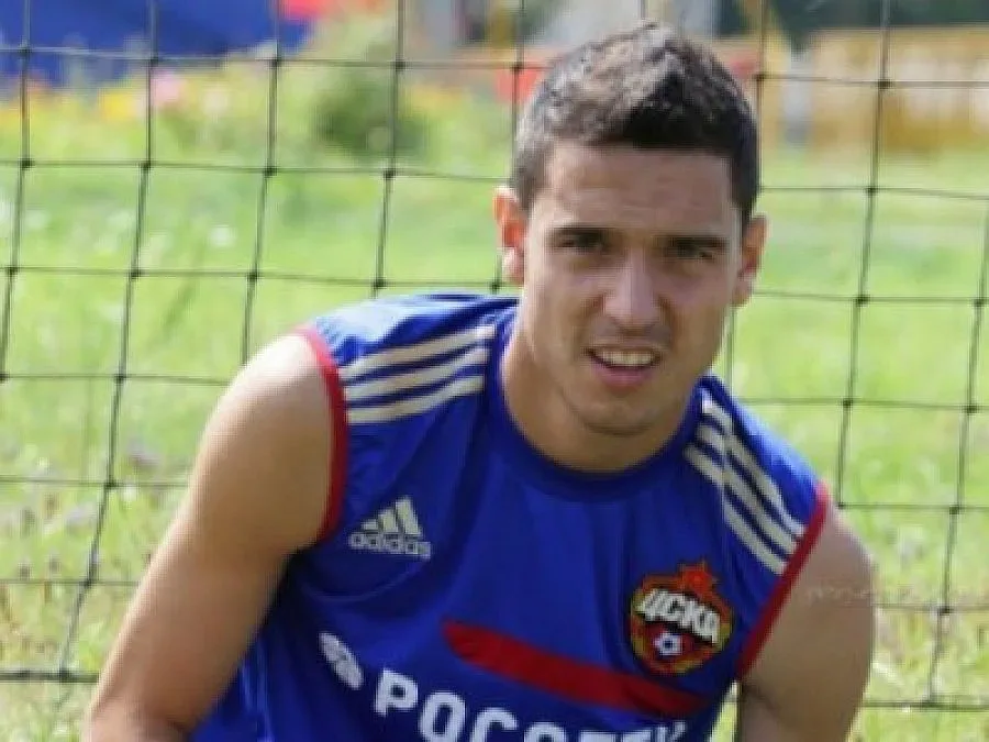 Жоро Миланов вдигна 13 кг купа в Русия