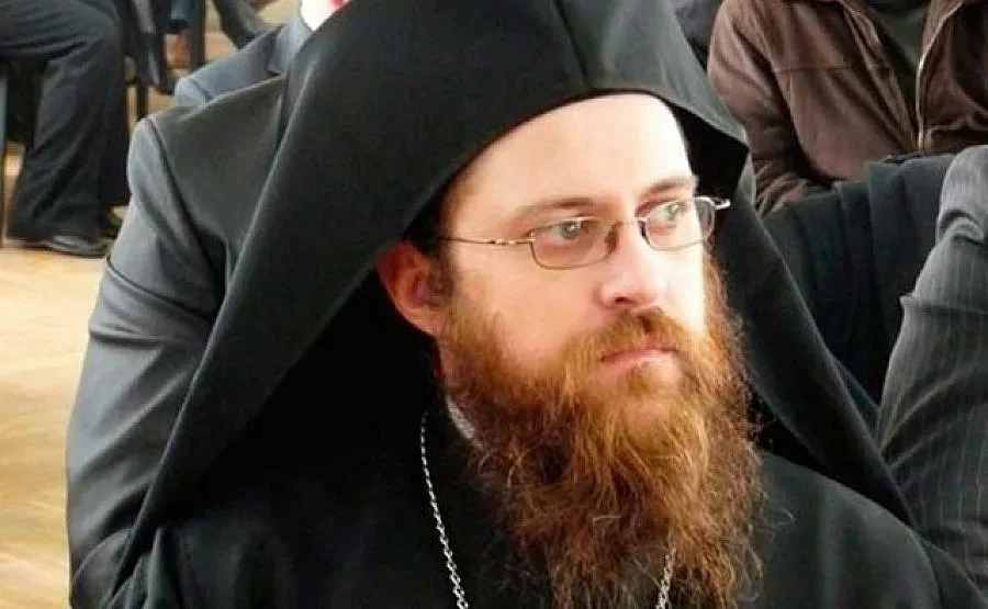 Отецът-поет стана епископ