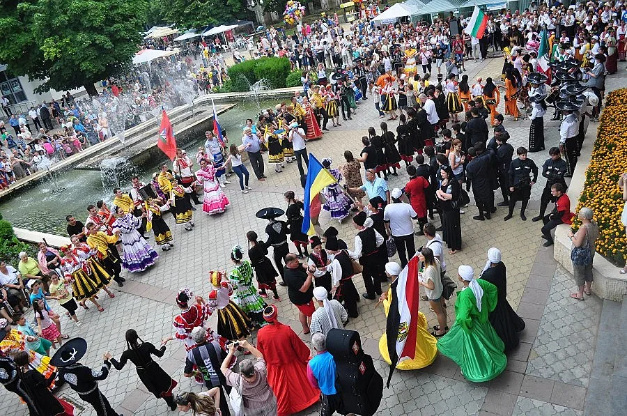 Мексиканка стана кралица с ръченица