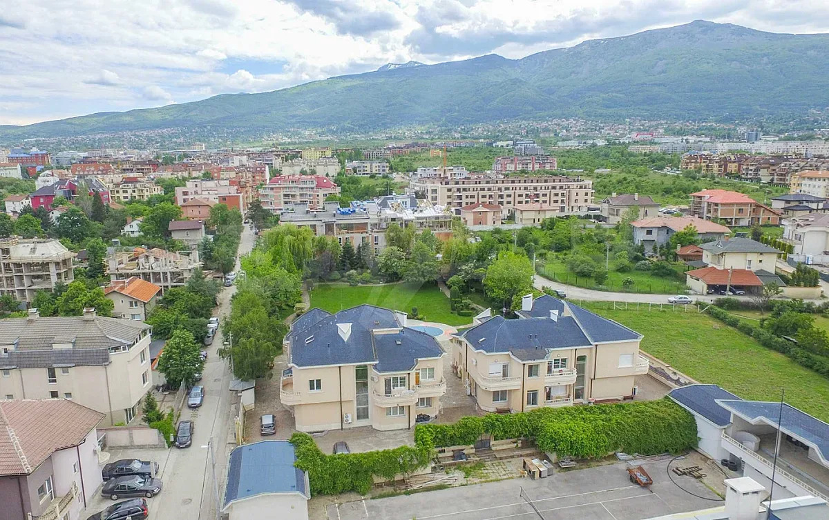 Къща в София? Само за милионери