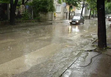 Добрич отново под вода