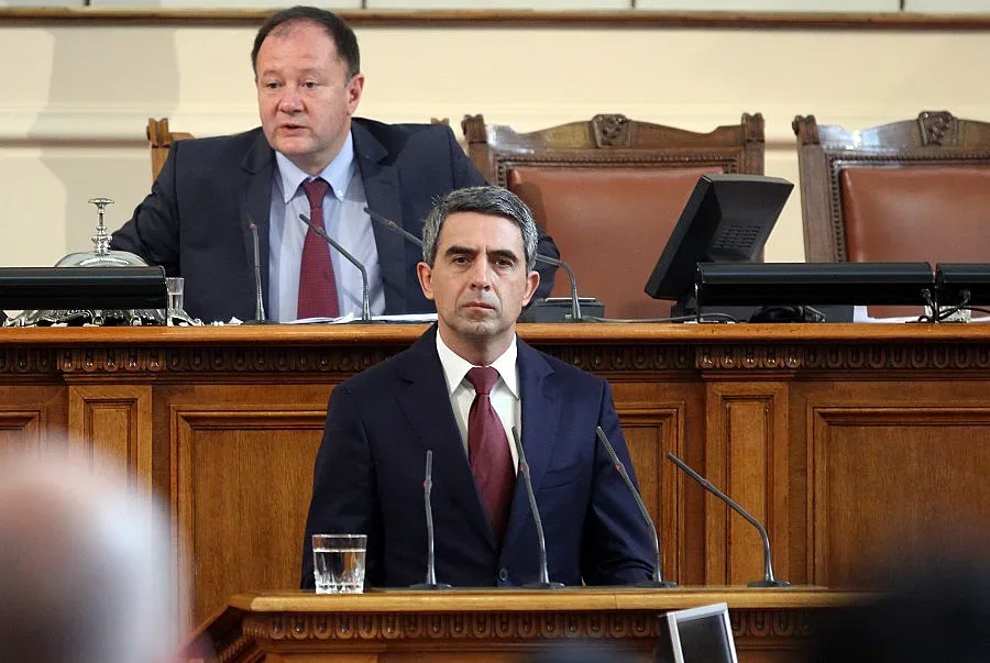 Плевнелиев: Отворете досиетата за КТБ