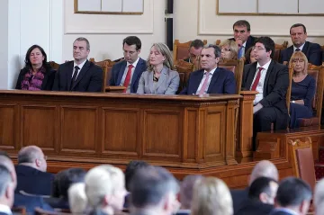 Папазов се стяга за кметска битка