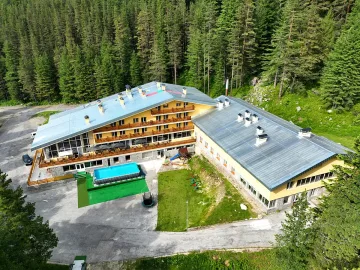 Последни места за Коледа и ЧНГ в курорта Мальовица