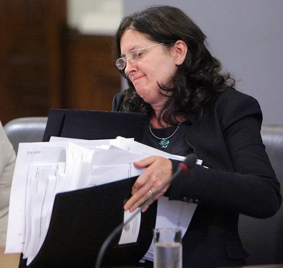 VII блок в ръцете на новия кабинет (ОБЗОР)