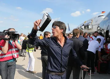 Льов води Германия на Евро 2016