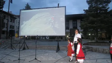 Туристи се дивиха на планинарски филми