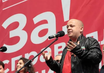 Симов: Само морален лидер може да възроди БСП