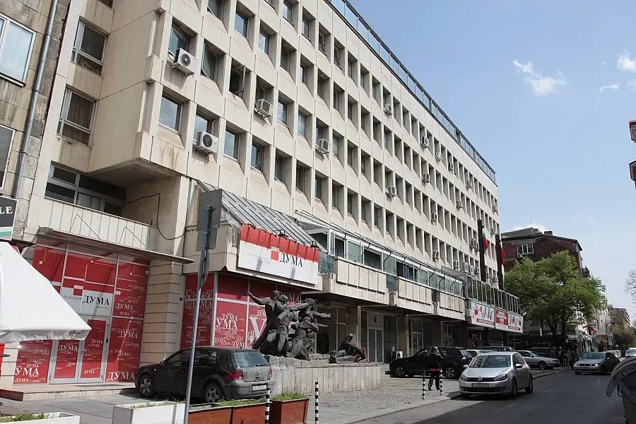 Игра на тронове за "Позитано"