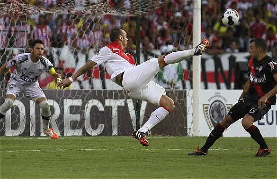 50 000 на крака заради Бербатов