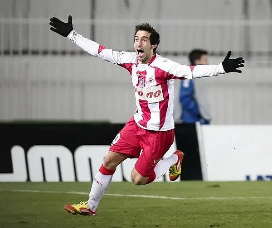 "Левски" преговаря с испански нападател 