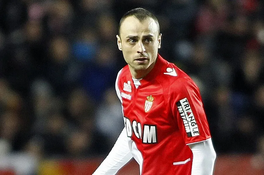 ВИДЕО: Бербатов блесна с феноменален гол