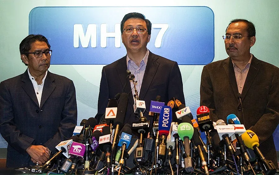 Малайзия потвърди: МН17 със сигурност е бил свален