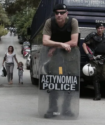 Гърция обмисля да налее 1 млрд. евро в отбраната