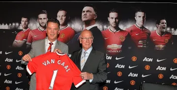 Ван Гаал дойде в "Юнайтед" с багер