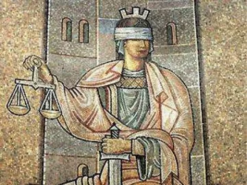 Млад мъж съди държавата за отказано лечение