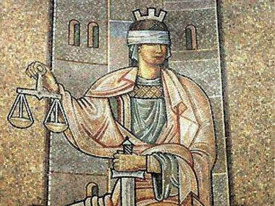 Млад мъж съди държавата за отказано лечение