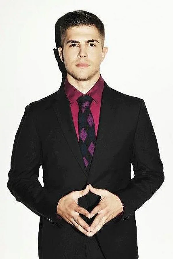 Нападнаха и пребиха актьора Иво Аръков