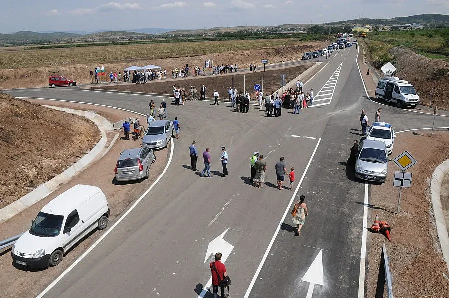 Трафикът за Слънчев бряг заобикаля Бургас