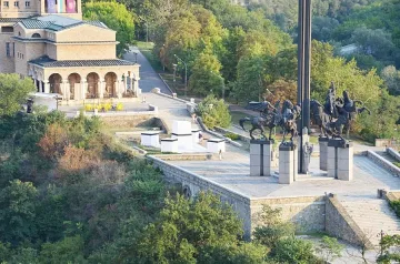 Асеневци пак с музика и кино