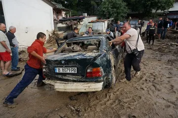 Гняв в Добрич, питат къде са даренията