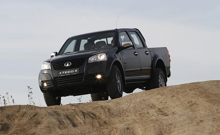 Нов двигател и специални версии за Great Wall Steed 5