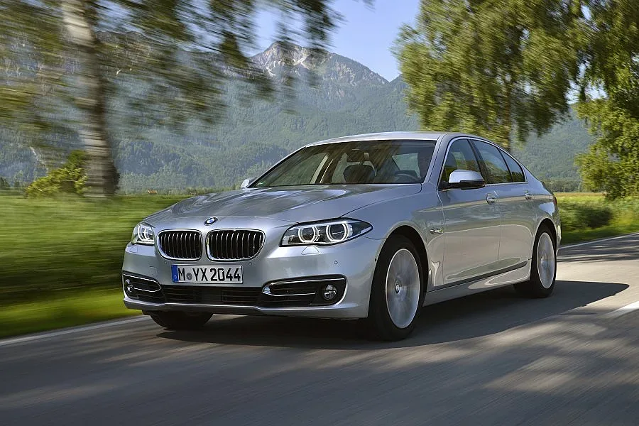 BMW 535d xDrive - две коли в една
