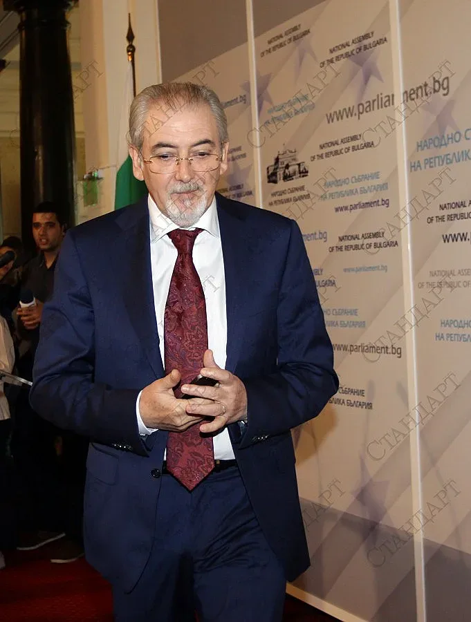 Местан: Утре гласуваме актуализацията на бюджета на НЗОК