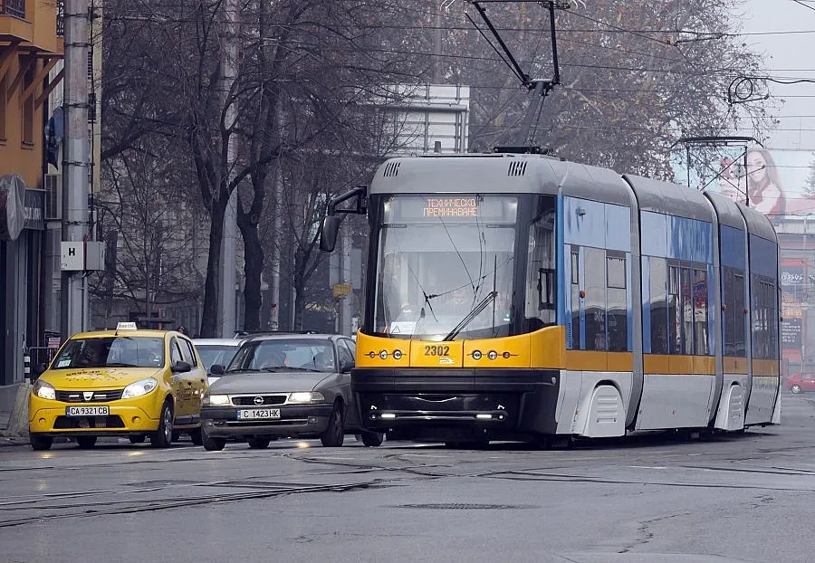 Трамвай №7 тръгна по булевард "България"