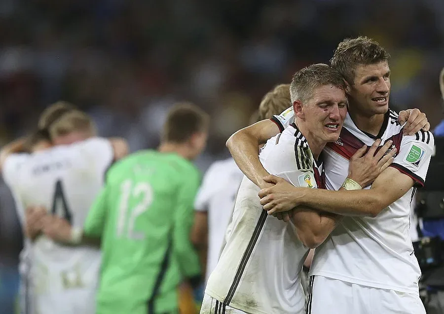 Мюлер: Заврете си Златната обувка отзад (ВИДЕО)