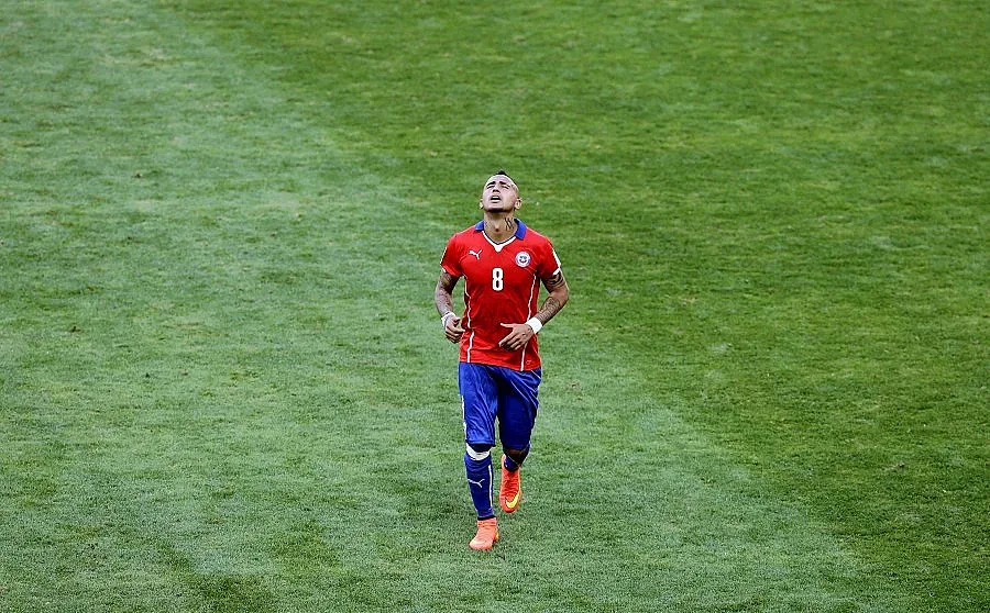 Манчестър Юнайтед се отказа от Артуро Видал