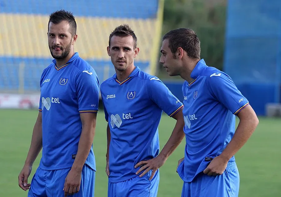 Педро върза "Левски"